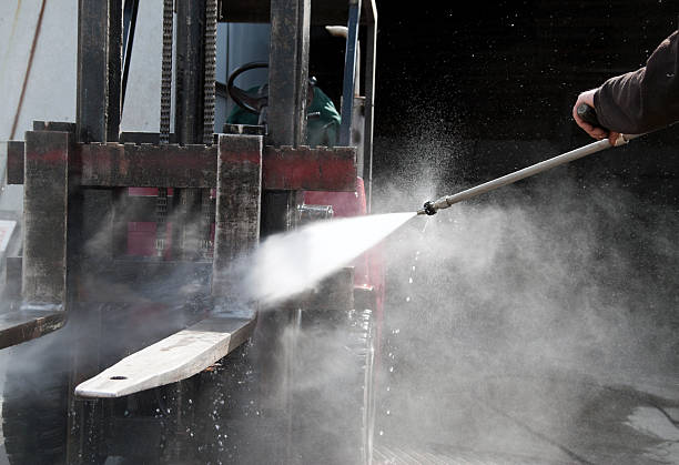 Best Concrete Surface Cleaning in Slaton, TX